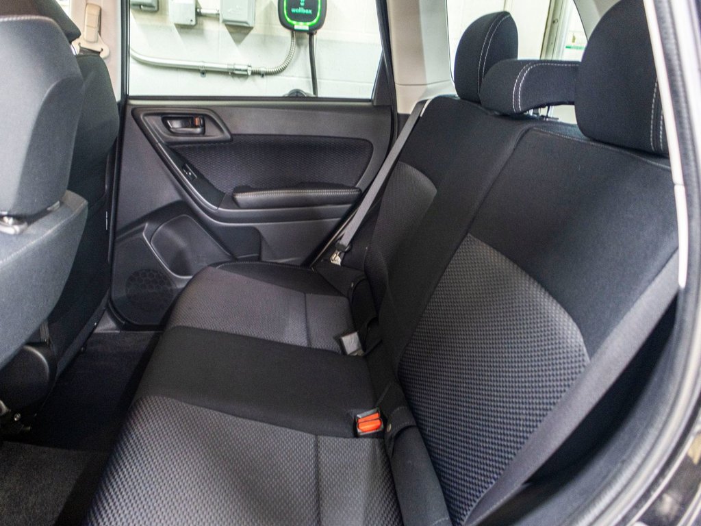 Subaru Forester 2.5i, BANCS CHAUFFANT, BLUETOOTH, CAMERA RECUL 2018 à Charlemagne, Québec - 27 - w1024h768px