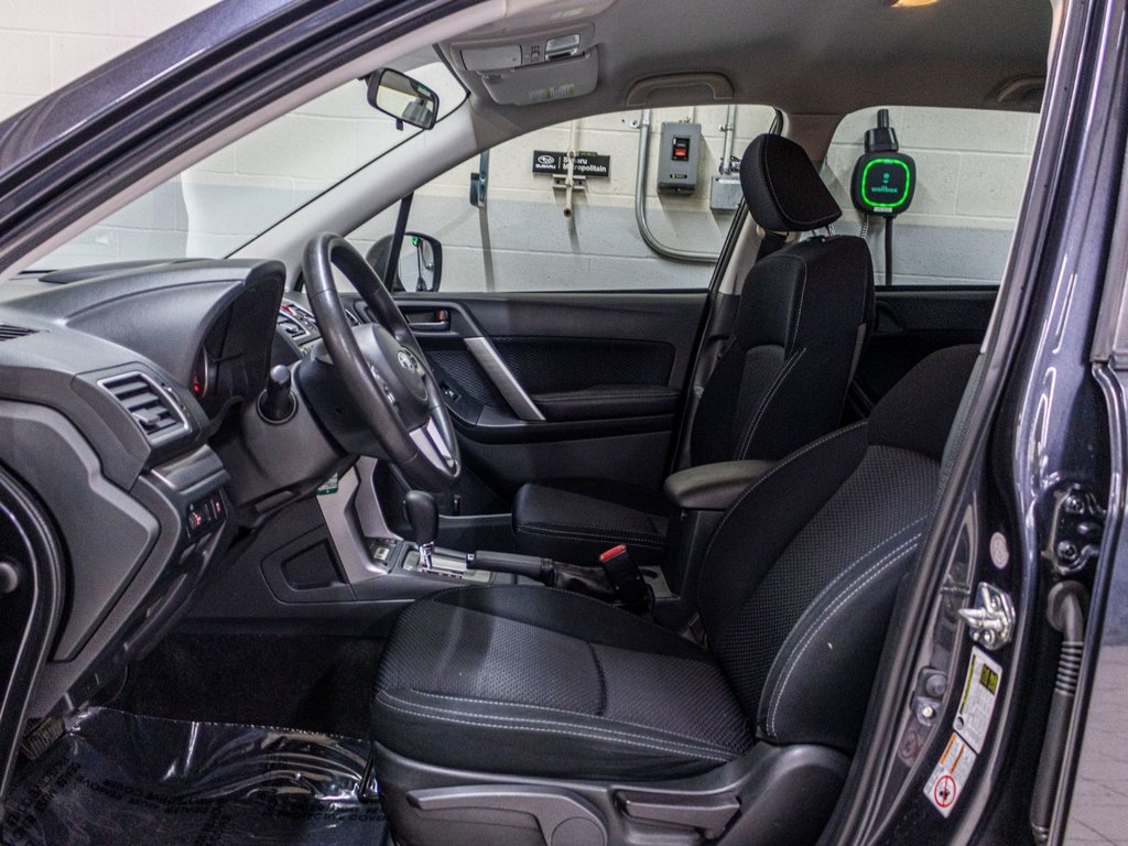Subaru Forester 2.5i, BANCS CHAUFFANT, BLUETOOTH, CAMERA RECUL 2018 à Charlemagne, Québec - 22 - w1024h768px