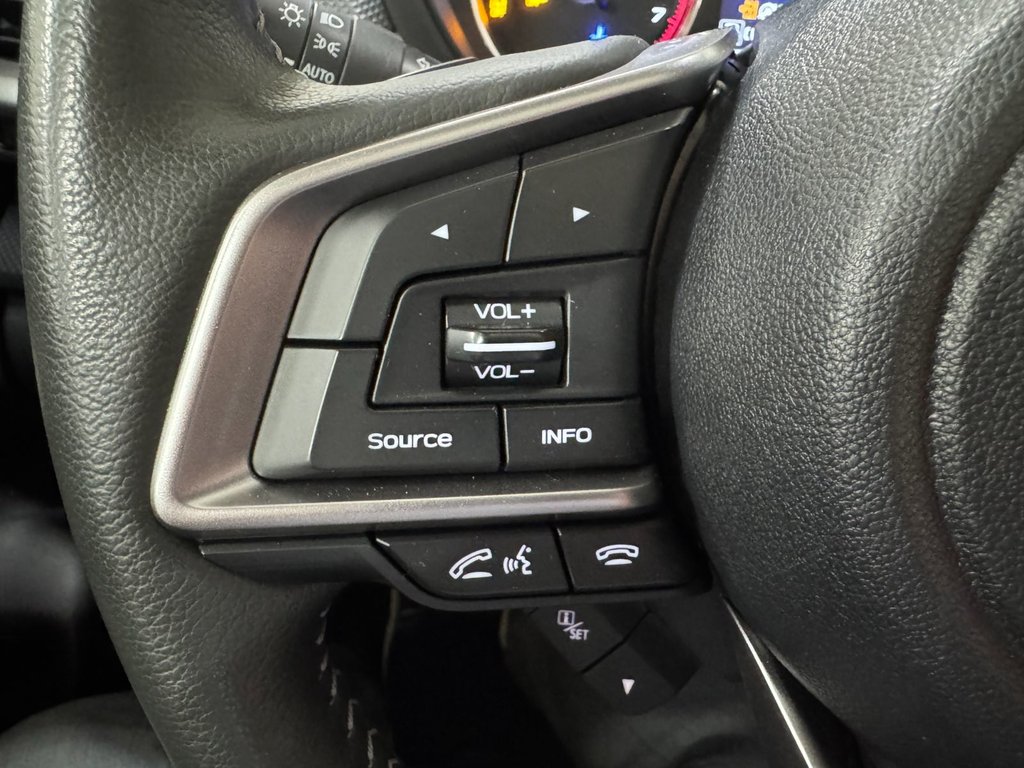 2022 Subaru Forester LIMITED, CUIR, TOIT PANO, CARPLAY, HARMON KARDON in Charlemagne, Quebec - 13 - w1024h768px