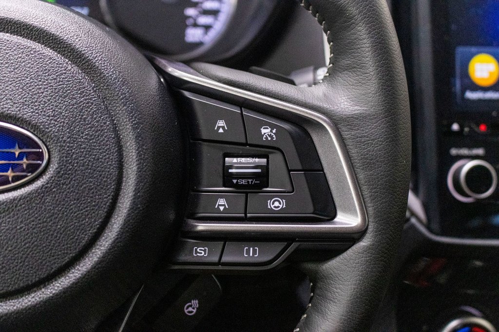 Subaru Forester LIMITED, TOIT PANO, CUIR, CARPLAY, BANCS CHAUFF 2023 à Charlemagne, Québec - 11 - w1024h768px