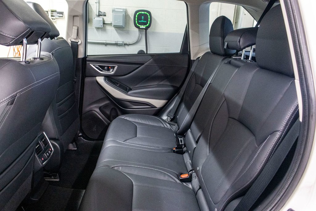 Subaru Forester LIMITED, TOIT PANO, CUIR, CARPLAY, BANCS CHAUFF 2023 à Charlemagne, Québec - 30 - w1024h768px