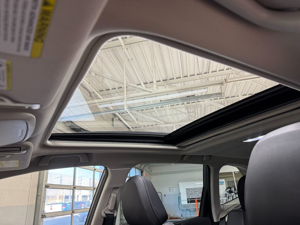 2023 Subaru Forester LIMITED, CUIR, TOIT PANO, CARPLAY, BANCS CHAUFF in Charlemagne, Quebec - 13 - w1024h768px