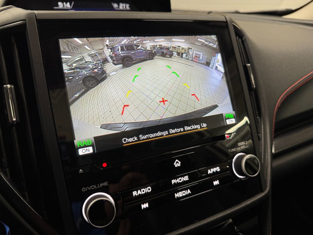 2023 Subaru Forester SPORT, TOIT PANO, CARPLAY, BANCS CHAUFF, EYESIGHT in Charlemagne, Quebec - 15 - w1024h768px