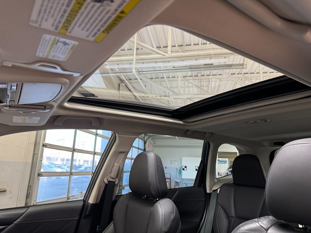 2023 Subaru Forester LIMITED, CUIR, TOIT, CARPLAY, BANCS CHAUFF, CAM in Charlemagne, Quebec - 10 - w1024h768px