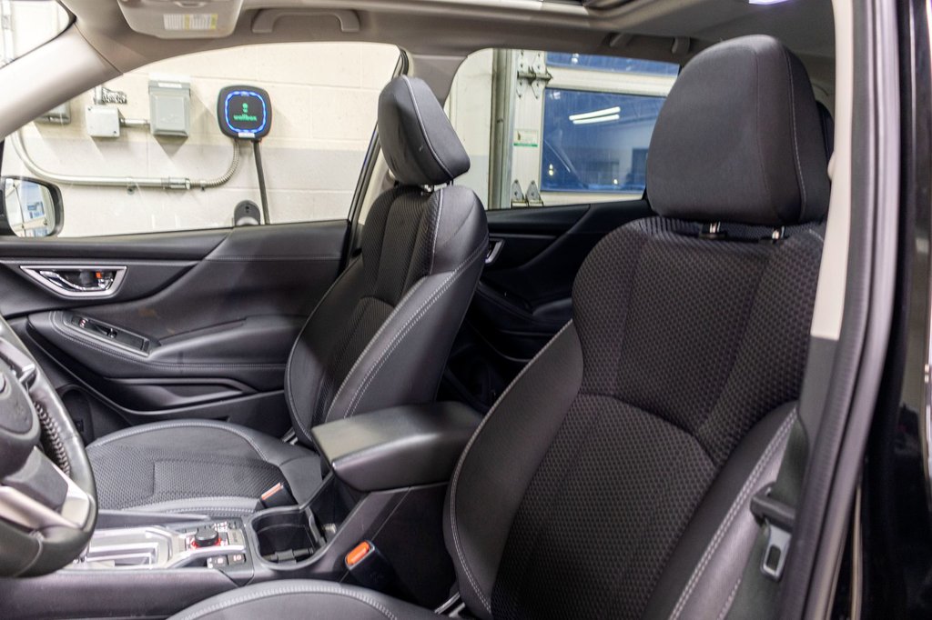 Subaru Forester TOURING, TOIT, CARPLAY, BANCS CHAUFF, EYESIGHT,CAM 2023 à Saint-Jérôme, Québec - 25 - w1024h768px