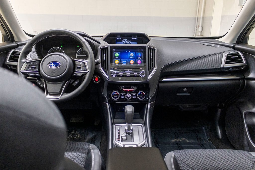 2023 Subaru Forester TOURING, TOIT PANO, CARPLAY, BANCS CHAUFF, CAM in Charlemagne, Quebec - 24 - w1024h768px