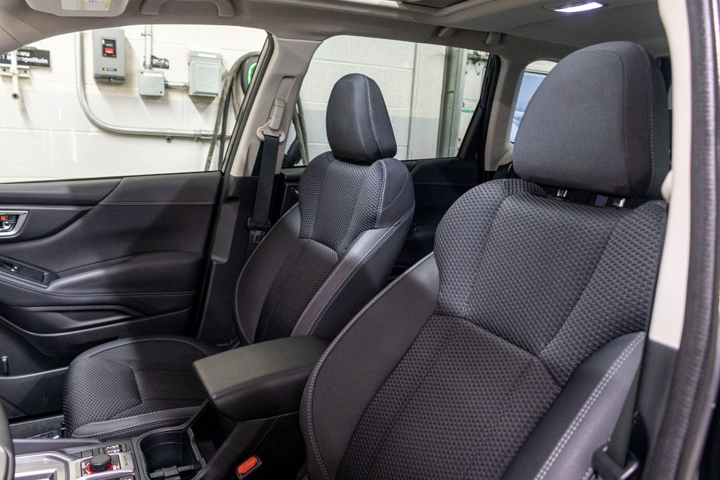 Subaru Forester TOURING, TOIT PANO, CARPLAY, BANCS CHAUFF, CAM REC 2023 à Charlemagne, Québec - 25 - w1024h768px