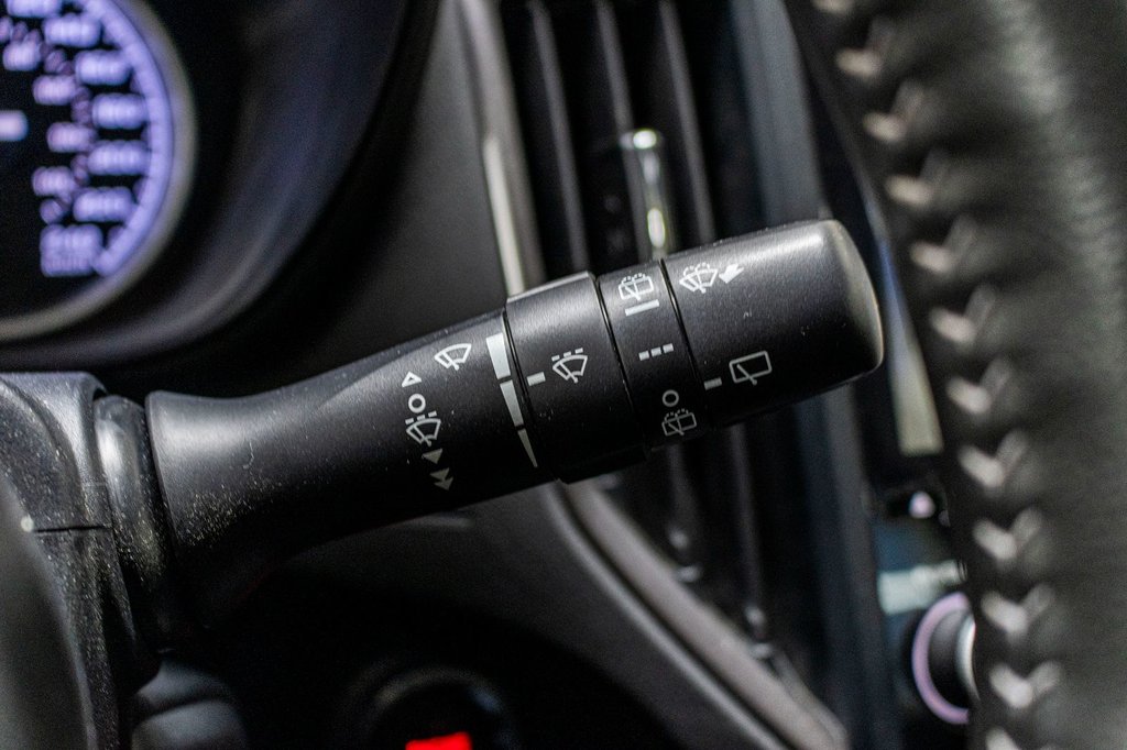 Subaru Forester TOURING, TOIT PANO, CARPLAY, BANCS CHAUFF, CAM REC 2023 à Charlemagne, Québec - 20 - w1024h768px