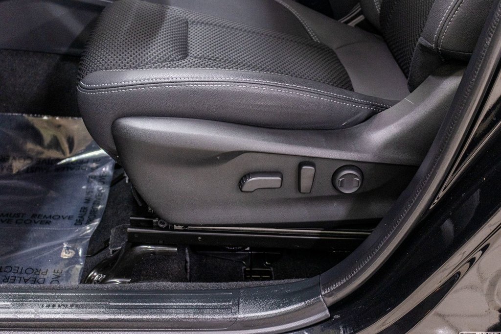 Subaru Forester TOURING, TOIT PANO, CARPLAY, BANCS CHAUFF, CAM REC 2023 à Charlemagne, Québec - 24 - w1024h768px