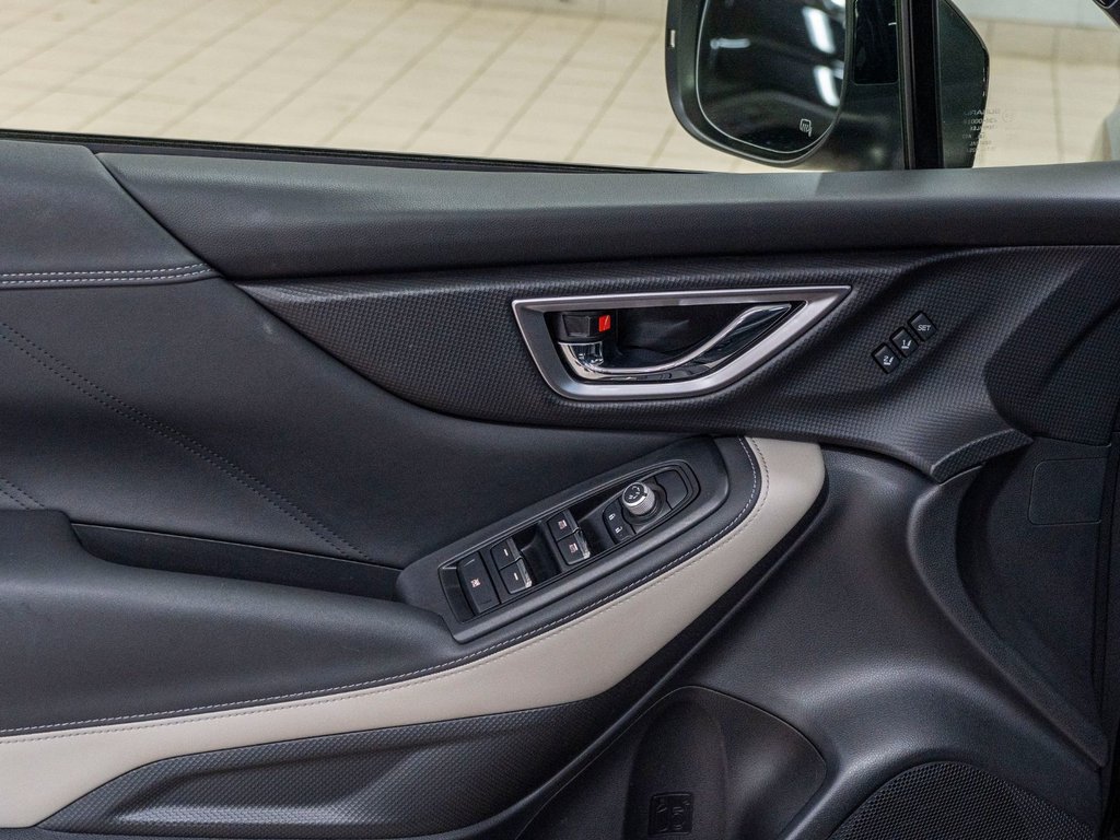 2023 Subaru Forester LIMITED, CUIR, TOIT, CARPLAY, HARMAN KARDON, CAM in Saint-Jérôme, Quebec - 23 - w1024h768px