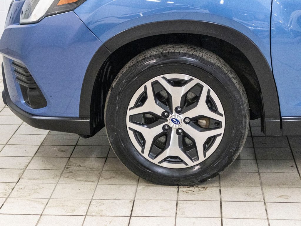 Subaru Forester TOURING, TOIT, CARPLAY, BANCS CHAUFF, EYESIGHT,CAM 2023 à Charlemagne, Québec - 33 - w1024h768px
