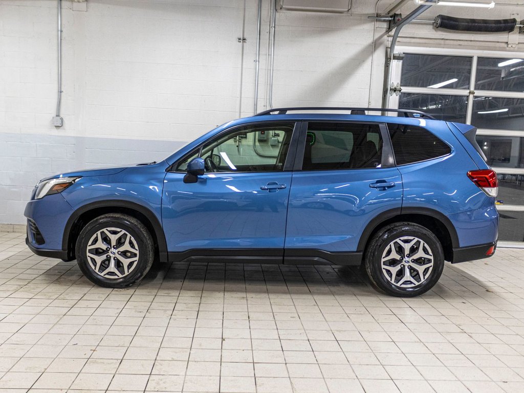 Subaru Forester TOURING, TOIT, CARPLAY, BANCS CHAUFF, EYESIGHT,CAM 2023 à Charlemagne, Québec - 3 - w1024h768px