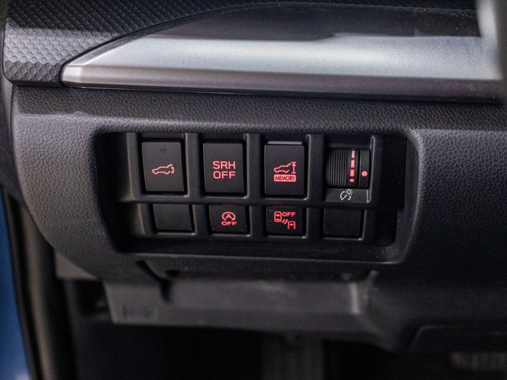 Subaru Forester TOURING, TOIT, CARPLAY, BANCS CHAUFF, EYESIGHT,CAM 2023 à Charlemagne, Québec - 21 - w1024h768px