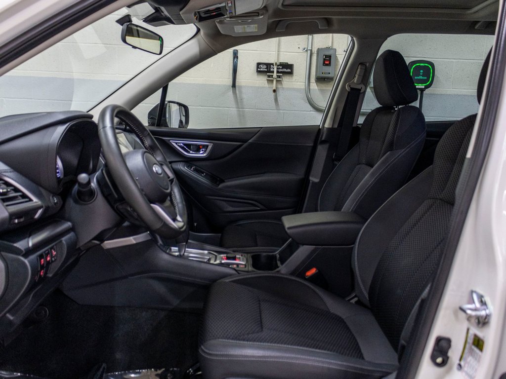 2023 Subaru Forester TOURING, TOIT, CARPLAY, BANCS CHAUFF, EYESIGHT,CAM in Charlemagne, Quebec - 24 - w1024h768px
