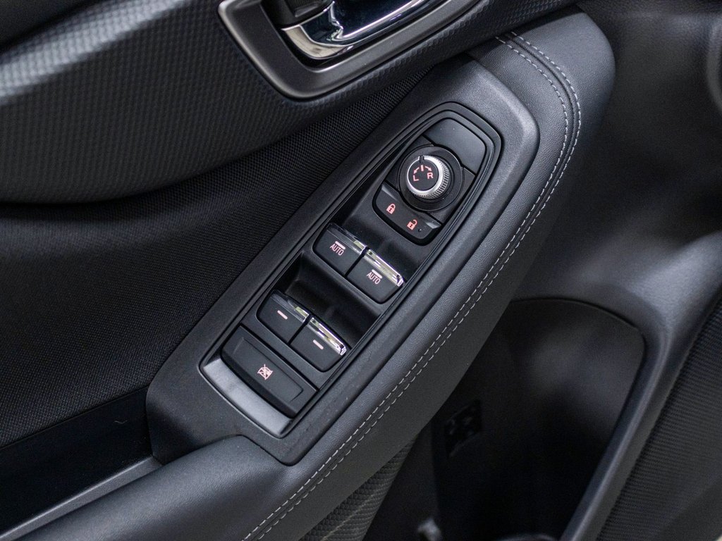 2023 Subaru Forester TOURING, TOIT, CARPLAY, BANCS CHAUFF, EYESIGHT,CAM in Charlemagne, Quebec - 29 - w1024h768px