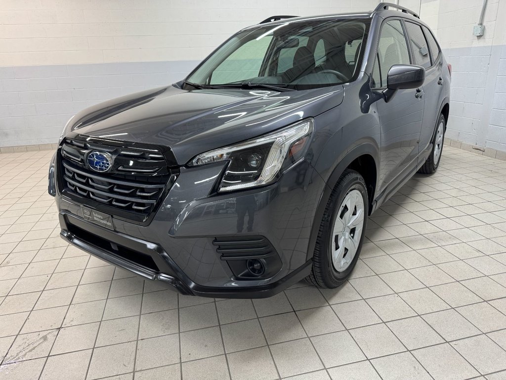 Subaru Forester 2.5i, EYESIGHT, CARPLAY, BANCS CHAUFF, BAS KM, CAM 2024 à Charlemagne, Québec - 1 - w1024h768px