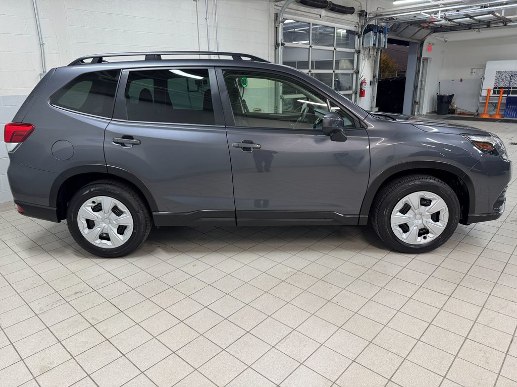 Subaru Forester 2.5i, EYESIGHT, CARPLAY, BANCS CHAUFF, BAS KM, CAM 2024 à Charlemagne, Québec - 8 - w1024h768px