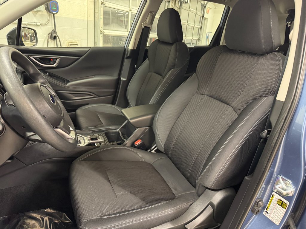 Subaru Forester 2.5i, EYESIGHT, CARPLAY, BANCS CHAUFF, CAM REC 2024 à Charlemagne, Québec - 12 - w1024h768px