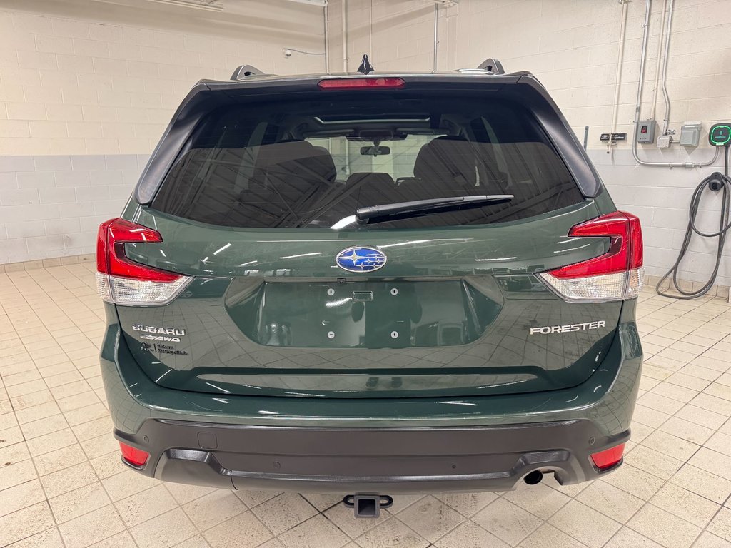 2024 Subaru Forester Touring in Charlemagne, Quebec - 6 - w1024h768px