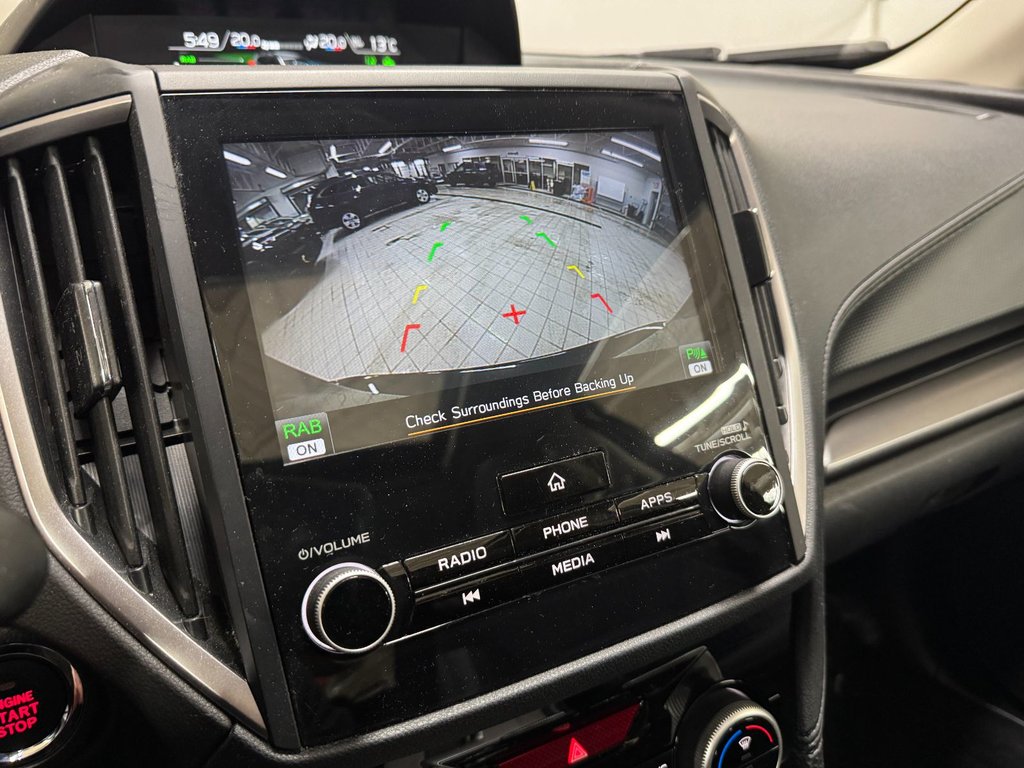 2024 Subaru Forester Touring in Charlemagne, Quebec - 18 - w1024h768px