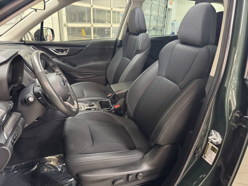 2024 Subaru Forester Touring in Charlemagne, Quebec - 12 - w1024h768px