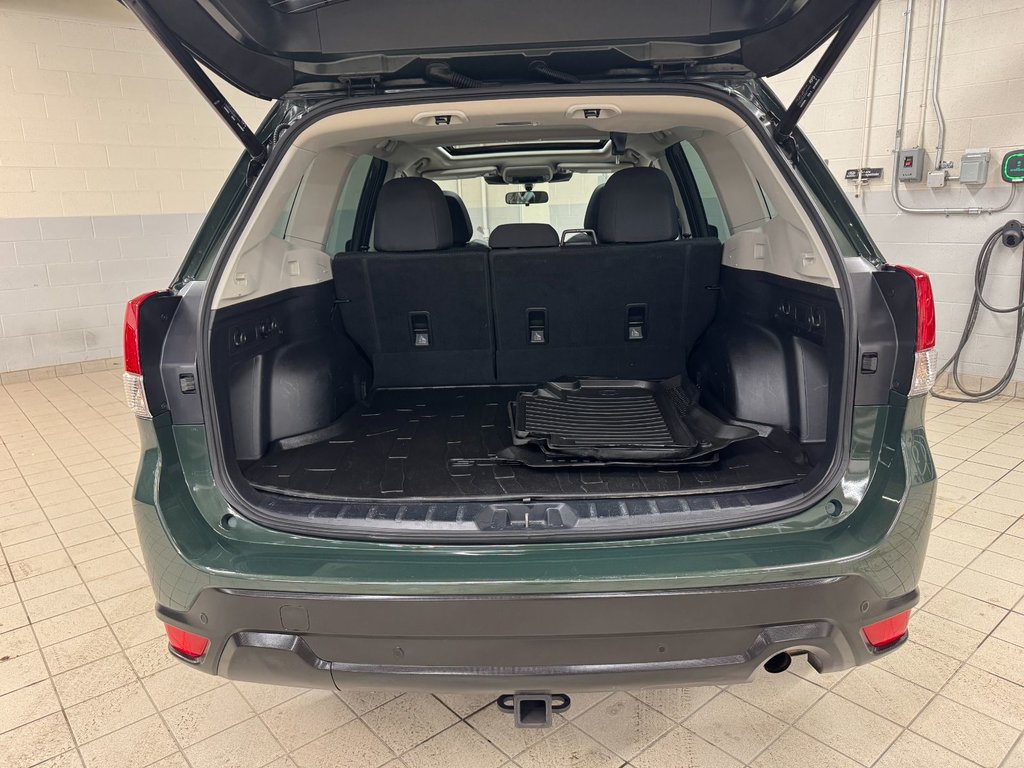 2024 Subaru Forester Touring in Charlemagne, Quebec - 7 - w1024h768px