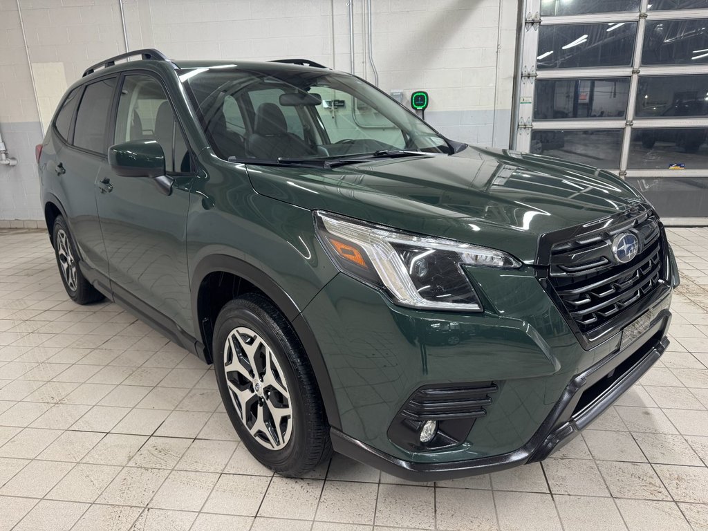 2024 Subaru Forester Touring in Charlemagne, Quebec - 3 - w1024h768px