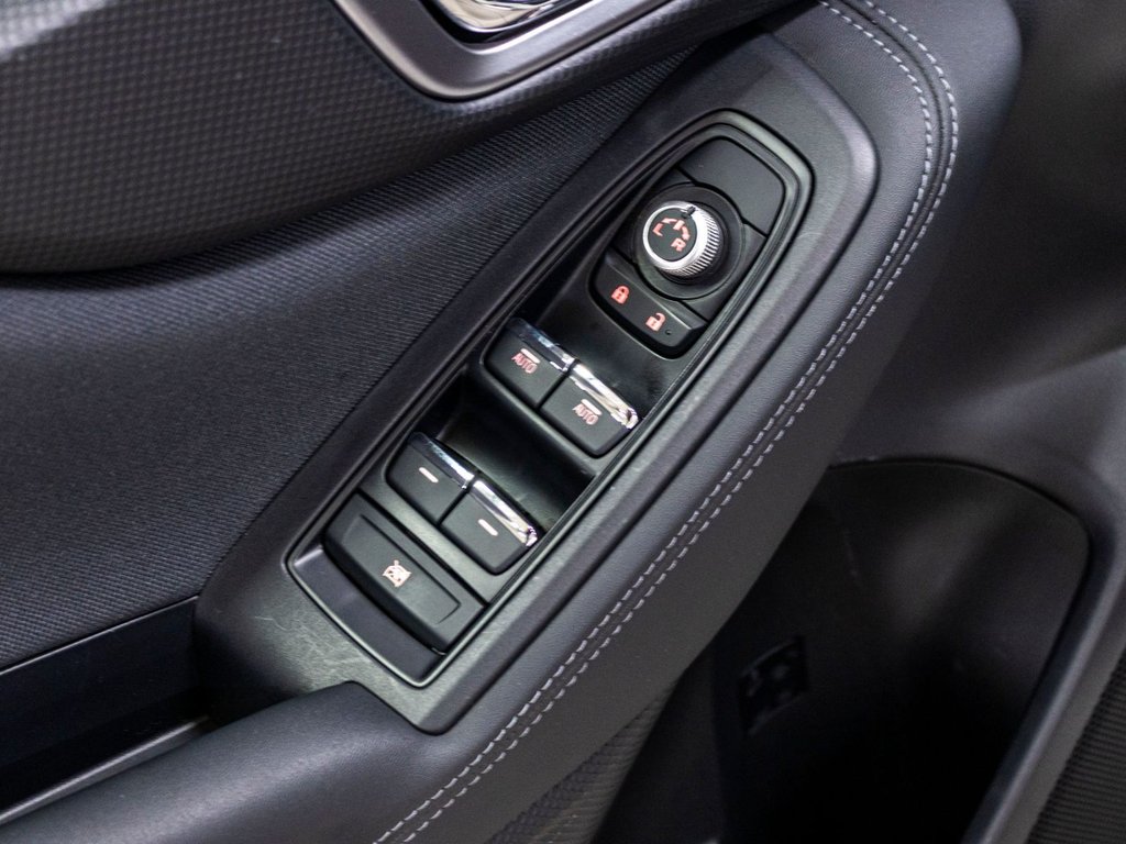 Subaru Forester TOURING, TOIT, CARPLAY, BANCS CHAUFF, EYESIGHT,CAM 2024 à Saint-Jérôme, Québec - 29 - w1024h768px