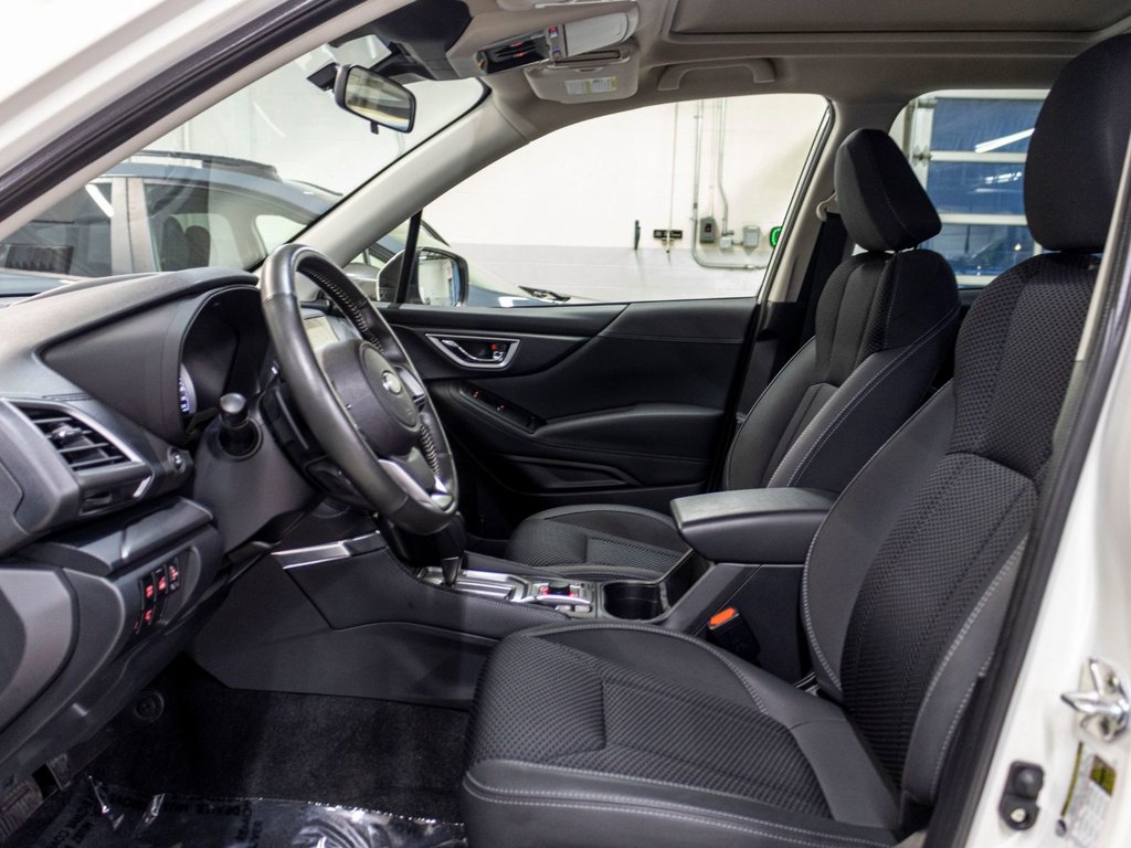 Subaru Forester TOURING, TOIT, CARPLAY, BANCS CHAUFF, EYESIGHT,CAM 2024 à Saint-Jérôme, Québec - 24 - w1024h768px