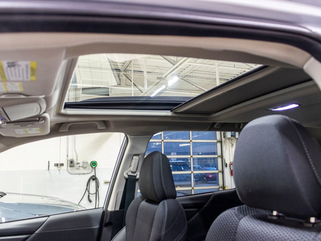 Subaru Forester TOURING, TOIT, CARPLAY, BANCS CHAUFF, EYESIGHT,CAM 2024 à Charlemagne, Québec - 27 - w1024h768px