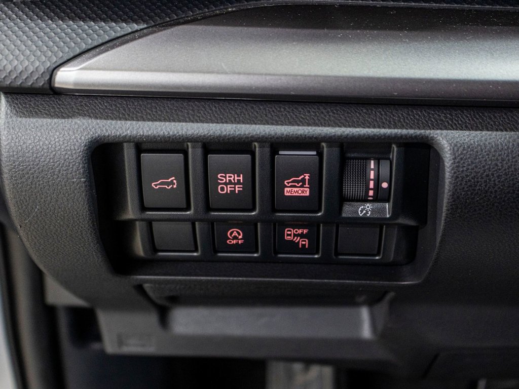 Subaru Forester TOURING, TOIT, CARPLAY, BANCS CHAUFF, EYESIGHT,CAM 2024 à Charlemagne, Québec - 22 - w1024h768px