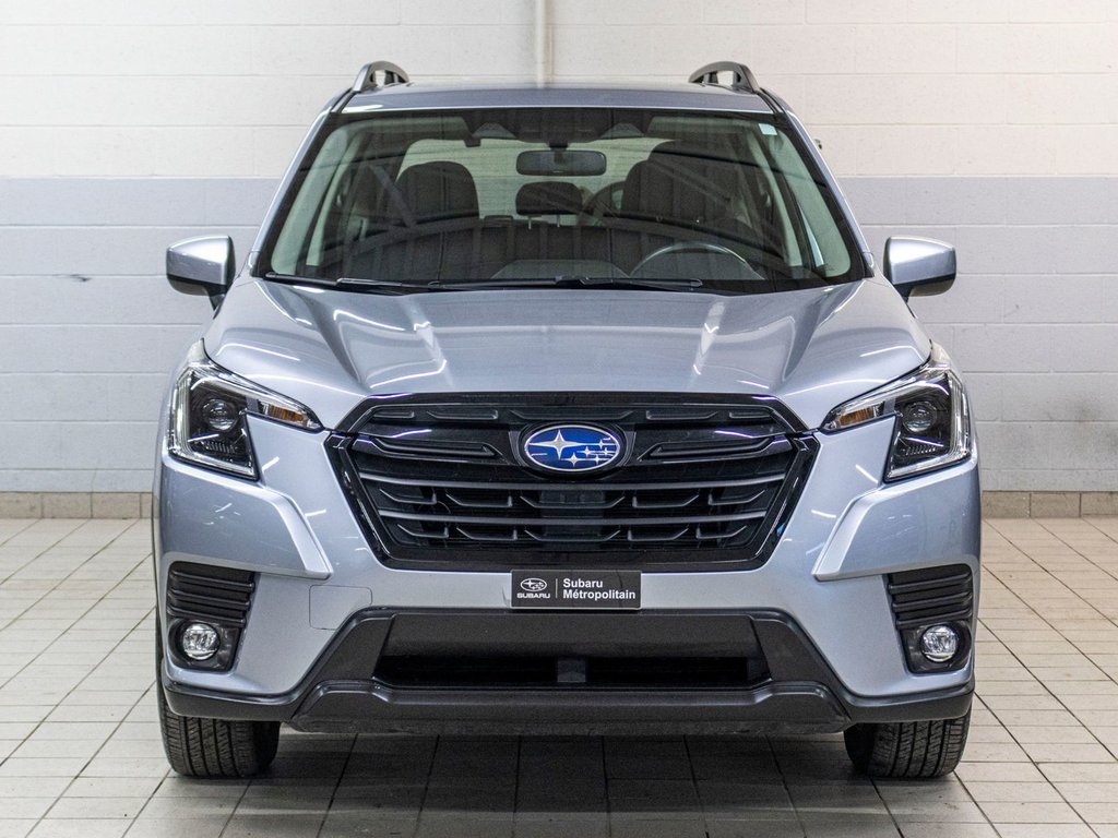Subaru Forester TOURING, TOIT, CARPLAY, BANCS CHAUFF, EYESIGHT,CAM 2024 à Charlemagne, Québec - 2 - w1024h768px
