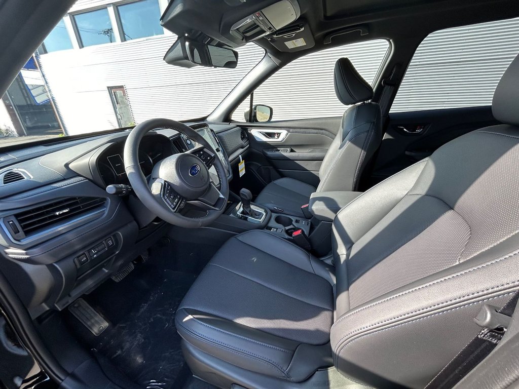 Subaru Forester Limited 2025 à Charlemagne, Québec - 6 - w1024h768px