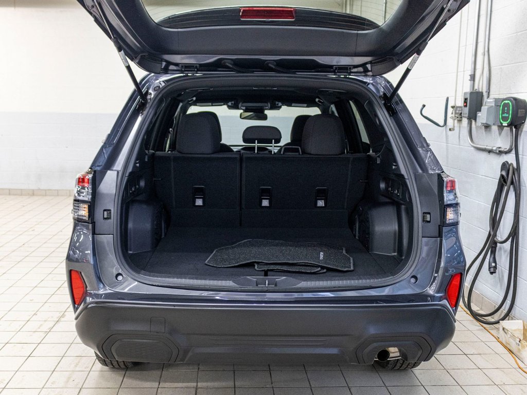 2025 Subaru Forester CONVENIENCE, EYESIGHT, CARPLAY, BANCS CHAUFF, CAM in Charlemagne, Quebec - 25 - w1024h768px