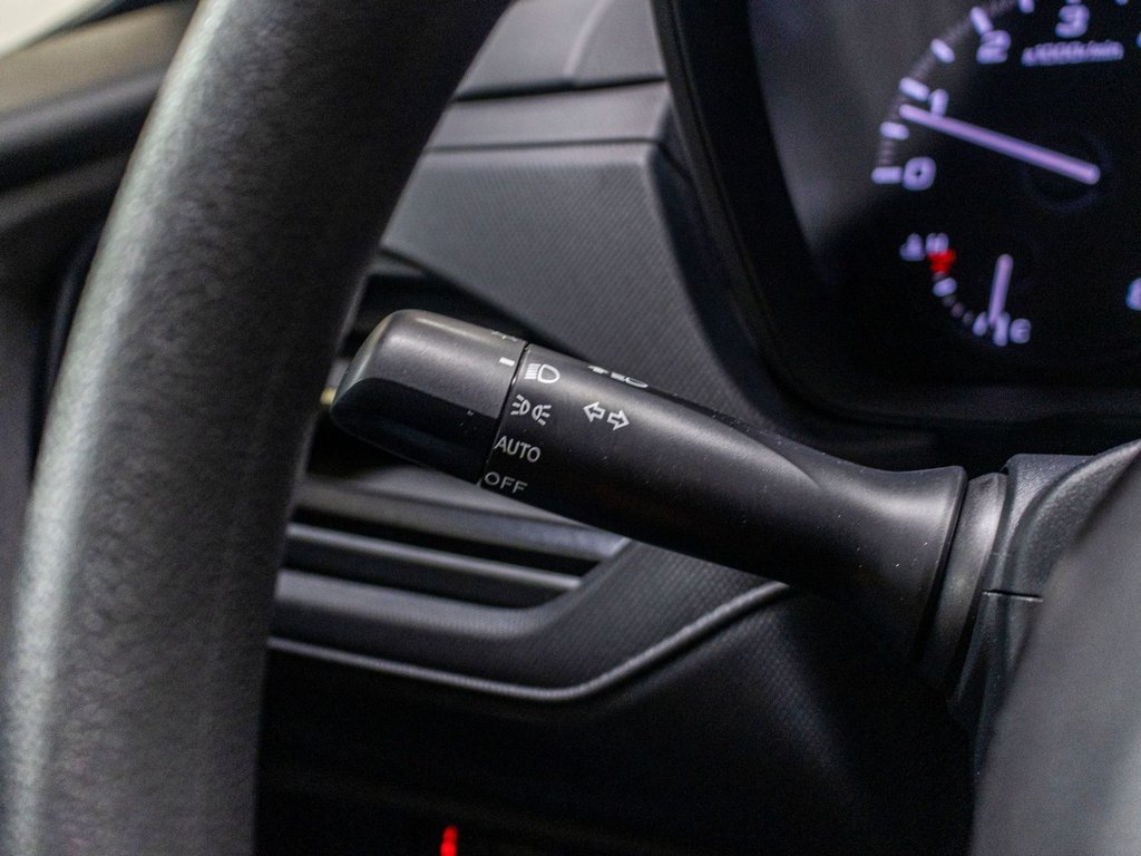 Subaru Forester CONVENIENCE, EYESIGHT, CARPLAY, BANCS CHAUFF, CAM 2025 à Charlemagne, Québec - 16 - w1024h768px