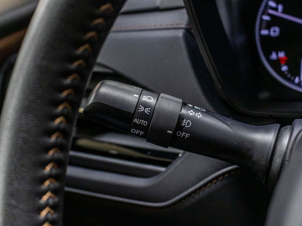 Subaru Forester PREMIER, CUIR NAPPA, TOIT PANO, CARPLAY, HARMON 2025 à Charlemagne, Québec - 17 - w1024h768px