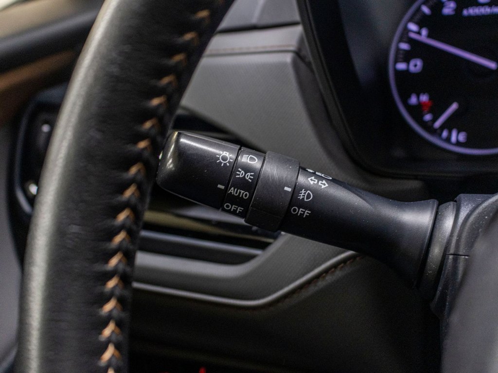 Subaru Forester SPORT, TOIT, EYESIGHT, CARPLAY, BANCS CHAUFF, CAM 2025 à Saint-Jérôme, Québec - 16 - w1024h768px