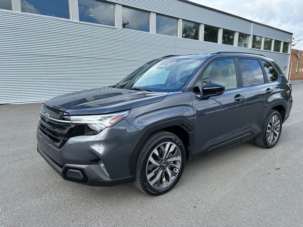 Subaru Forester Premier 2026 à Charlemagne, Québec - 1 - w1024h768px
