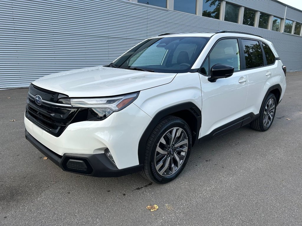 Subaru Forester Premier 2026 à Charlemagne, Québec - 1 - w1024h768px