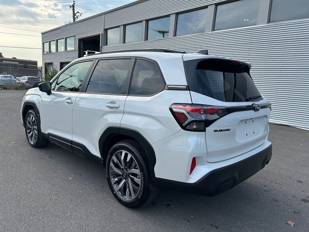 Subaru Forester Premier 2026 à Charlemagne, Québec - 3 - w1024h768px