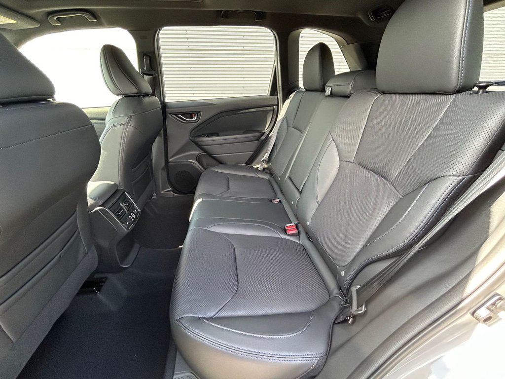Subaru Forester Limited 2026 à Charlemagne, Québec - 7 - w1024h768px