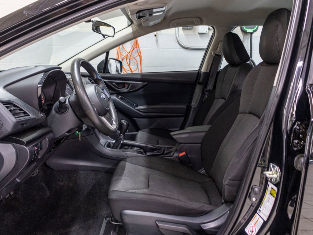 2019 Subaru IMPREZA 5P COMMODITÉ CONVENIENCE, MANUELLE, CARPLAY, CAMERA RECUL in Saint-Jérôme, Quebec - 21 - w1024h768px