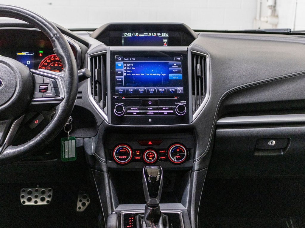 2017 Subaru IMPREZA SPORT-TECH SPORT-TECH, CUIR, TOIT, CARPLAY, BANCS CHAUFF, CAM in Saint-Jérôme, Quebec - 8 - w1024h768px