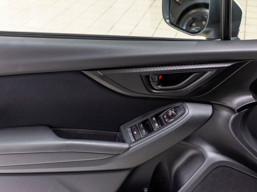 Subaru IMPREZA 5P COMMODITÉ CONVENIENCE, MANUELLE, CARPLAY, CAMERA REC, BAS KM 2017 à Saint-Jérôme, Québec - 25 - w1024h768px