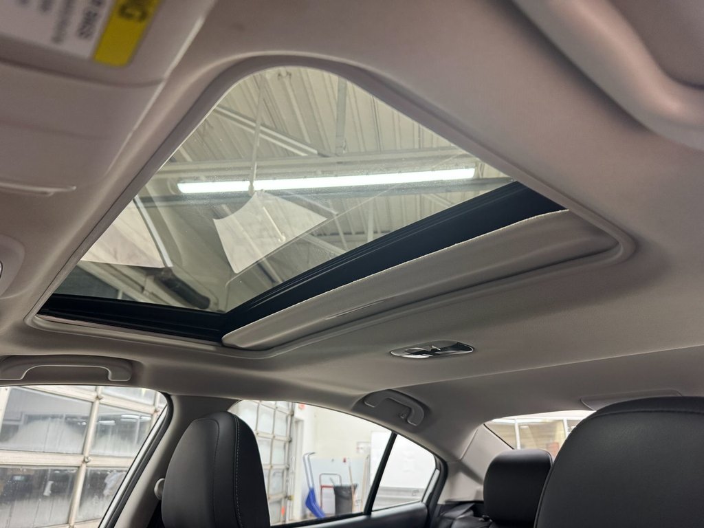 Subaru Impreza SPORT-TECH, CUIR, TOIT, CARPLAY, BANCS CH, HARMON 2022 à Charlemagne, Québec - 14 - w1024h768px