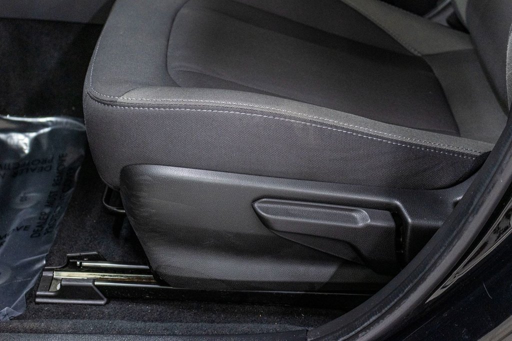 2024 Subaru Impreza CONVENIENCE, EYESIGHT, CARPLAY, BANCS CHAUFF, CAM in Charlemagne, Quebec - 22 - w1024h768px