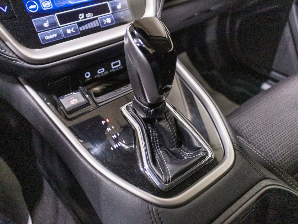 Subaru OUTBACK TOURING TOURING, TOIT, CARPLAY, BANCS CHAUFF, ECRAN 11.6 2024 à Charlemagne, Québec - 13 - w1024h768px