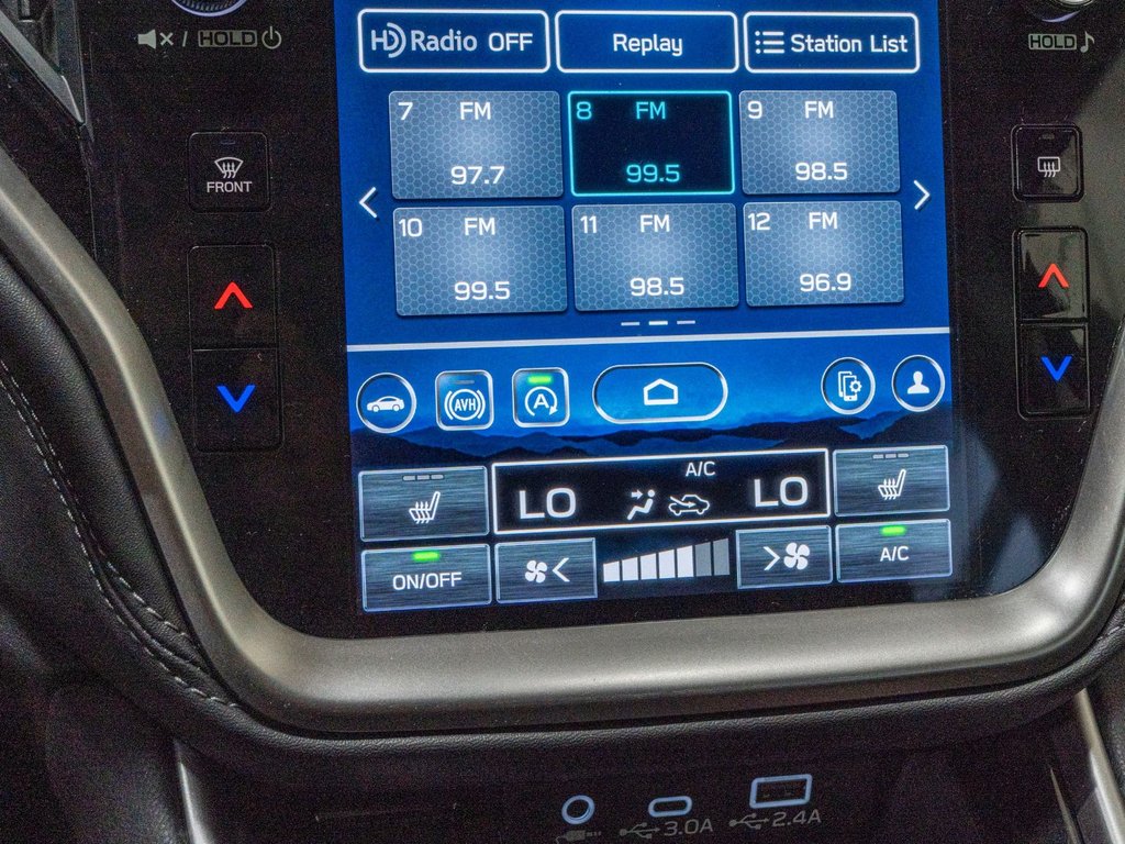 2024 Subaru OUTBACK TOURING TOURING, TOIT, CARPLAY, BANCS CHAUFF, ECRAN 11.6 in Charlemagne, Quebec - 13 - w1024h768px