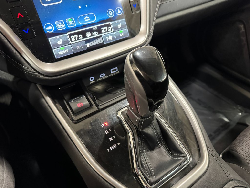 2023 Subaru Outback TOURING, TOIT, ECRAN 11,6,CARPLAY, BANCS CHAUF,CAM in Charlemagne, Quebec - 19 - w1024h768px