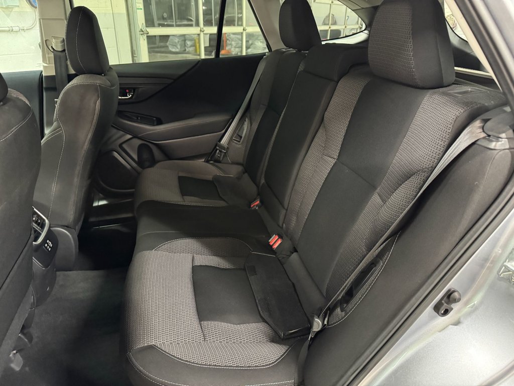 2023 Subaru Outback TOURING, TOIT, ECRAN 11,6,CARPLAY, BANCS CHAUF,CAM in Charlemagne, Quebec - 10 - w1024h768px